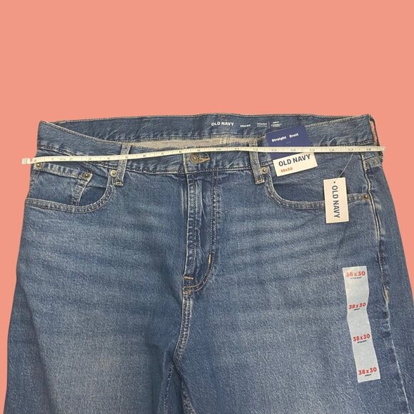Old Navy Straight Built-In Flex Jeans (38x30) - Classic Mid-Wash Comfort Fit - Picture 5 of 12